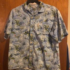 Mens Columbia Large Party Shirt. River Lodge Collection